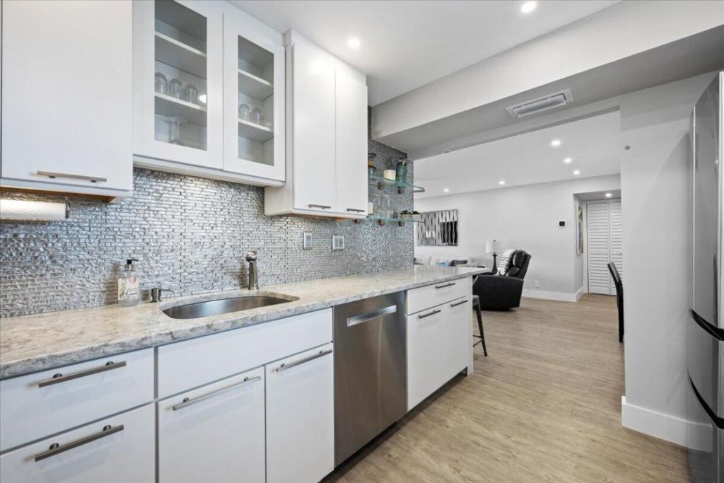 1025 Sugar Sands Boulevard, Unit 261, Riviera Beach, FL 33404 Photo