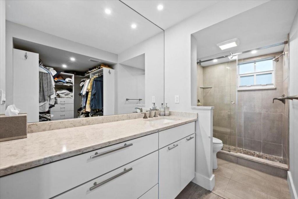 1025 Sugar Sands Boulevard, Unit 261, Riviera Beach, FL 33404 Photo