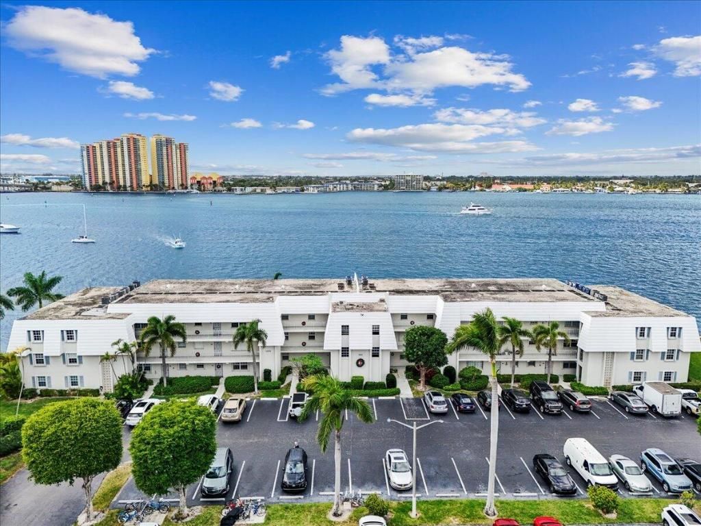 1025 Sugar Sands Boulevard, Unit 261, Riviera Beach, FL 33404 Photo