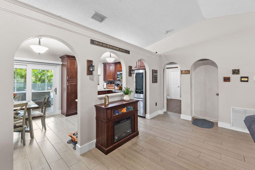 1838 SW Notre Dame Avenue, Port Saint Lucie, FL 34953 Photo