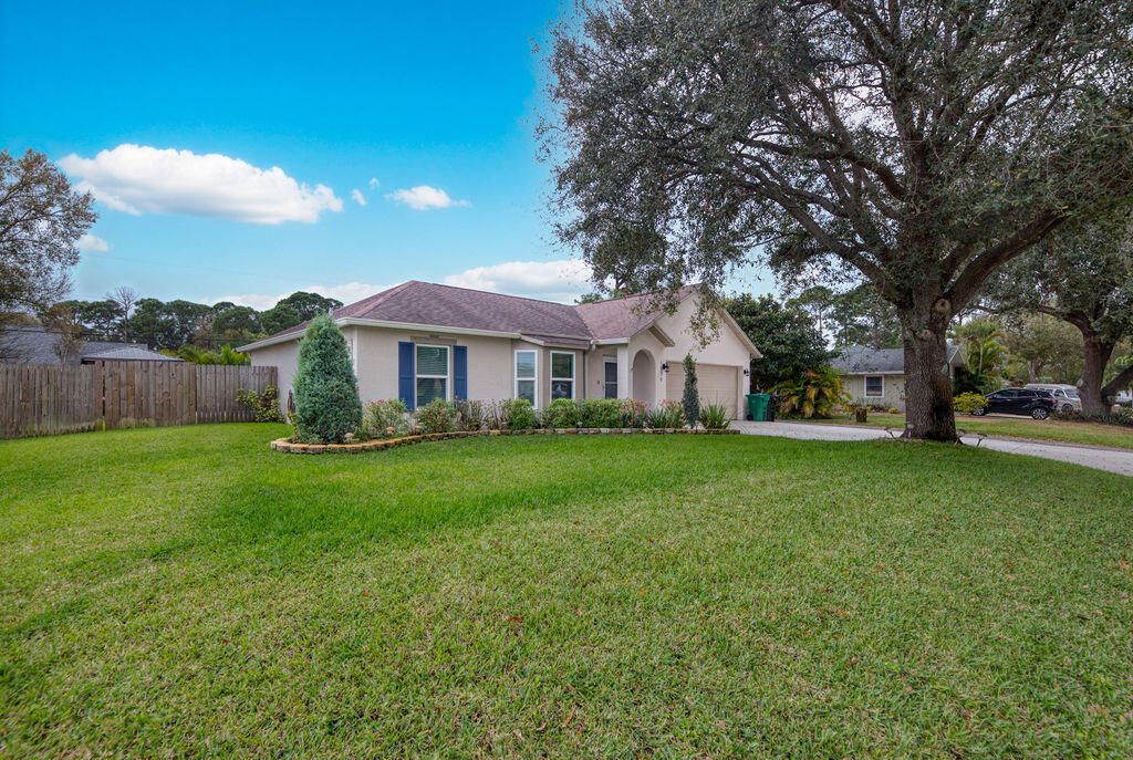 1838 SW Notre Dame Avenue, Port Saint Lucie, FL 34953 Photo