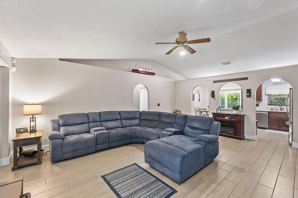 1838 SW Notre Dame Avenue, Port Saint Lucie, FL 34953 Photo