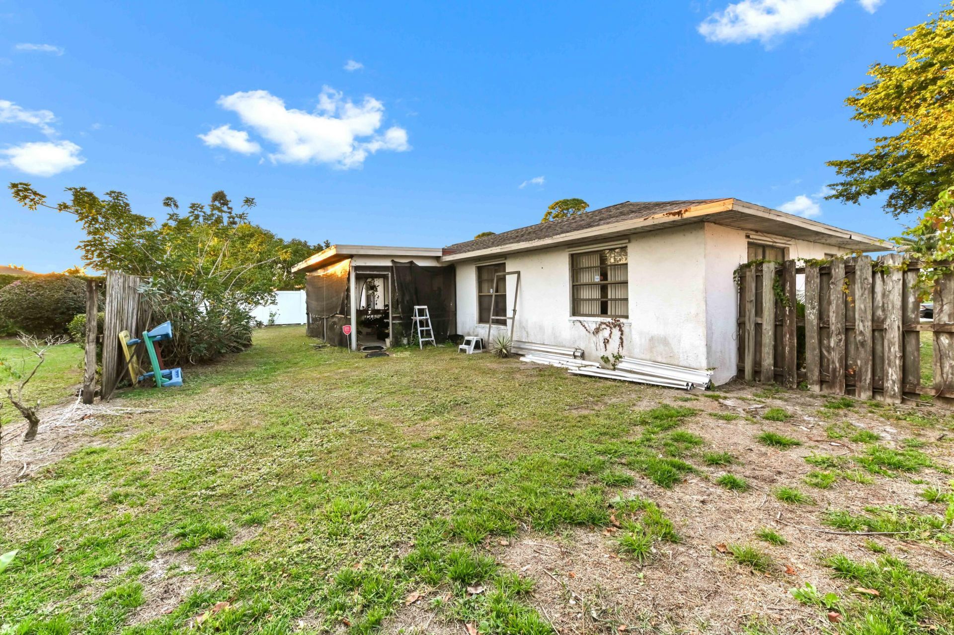 2531 Doral Way, Riviera Beach, FL 33407 Photo