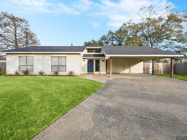 13105 Briargrove Ave, Saint George, LA 70810