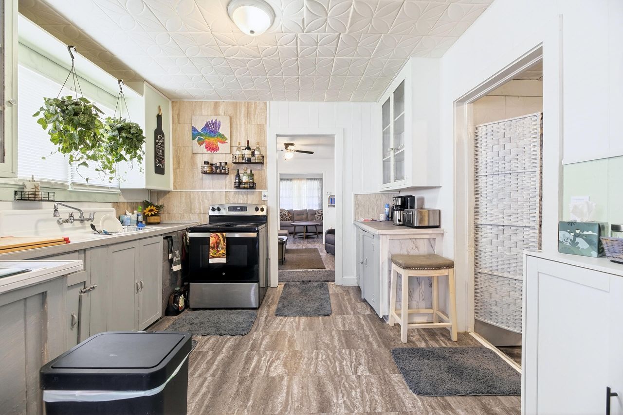 1135 Ellis Avenue Photo 12