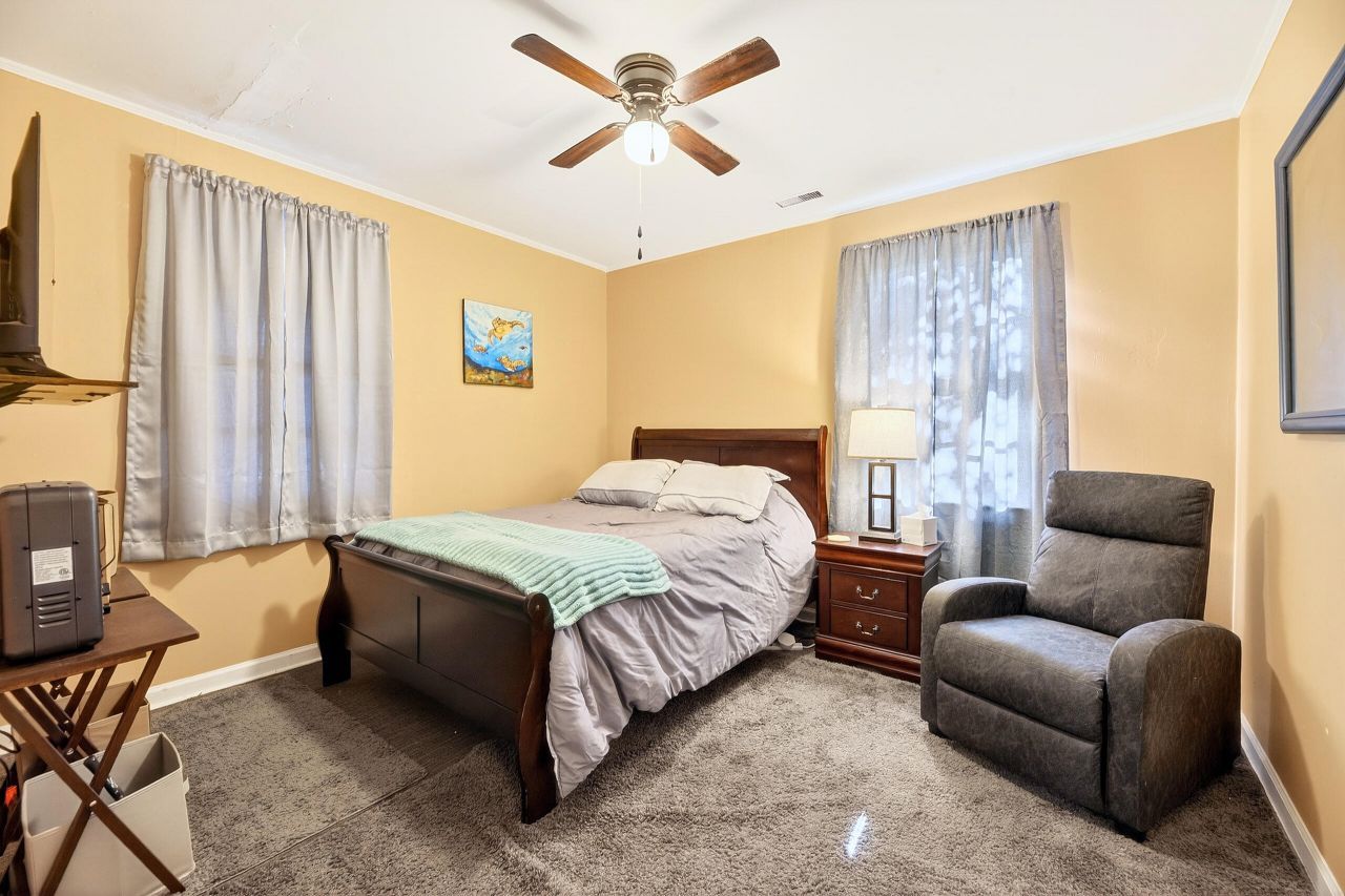 1135 Ellis Avenue Photo 21