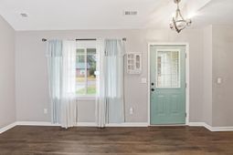 203 Violet Drive photo 4