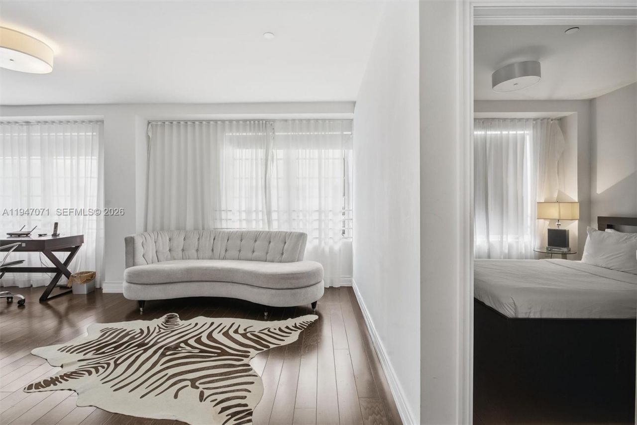 1250 Ocean Dr, Unit PH1, Miami Beach, FL 33139 Photo