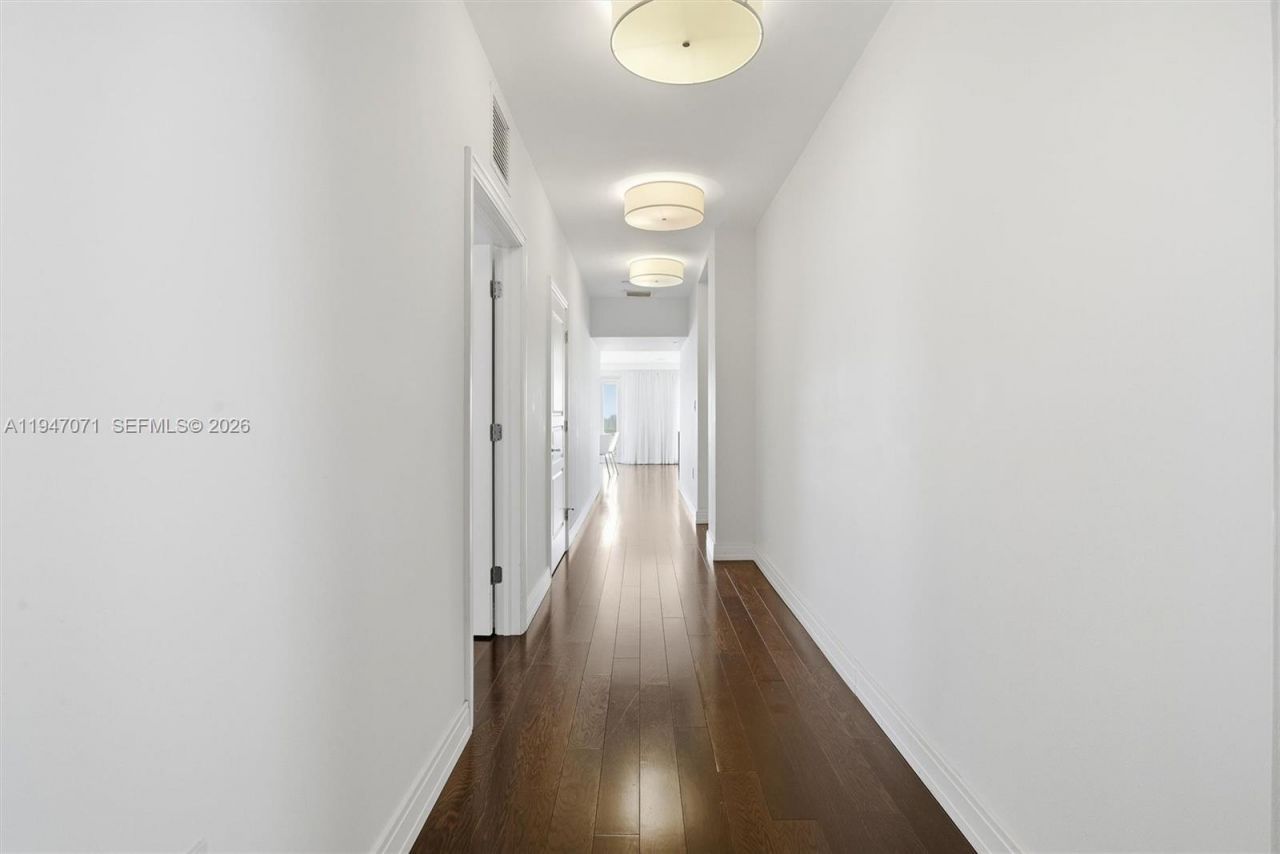 1250 Ocean Dr, Unit PH1, Miami Beach, FL 33139 Photo