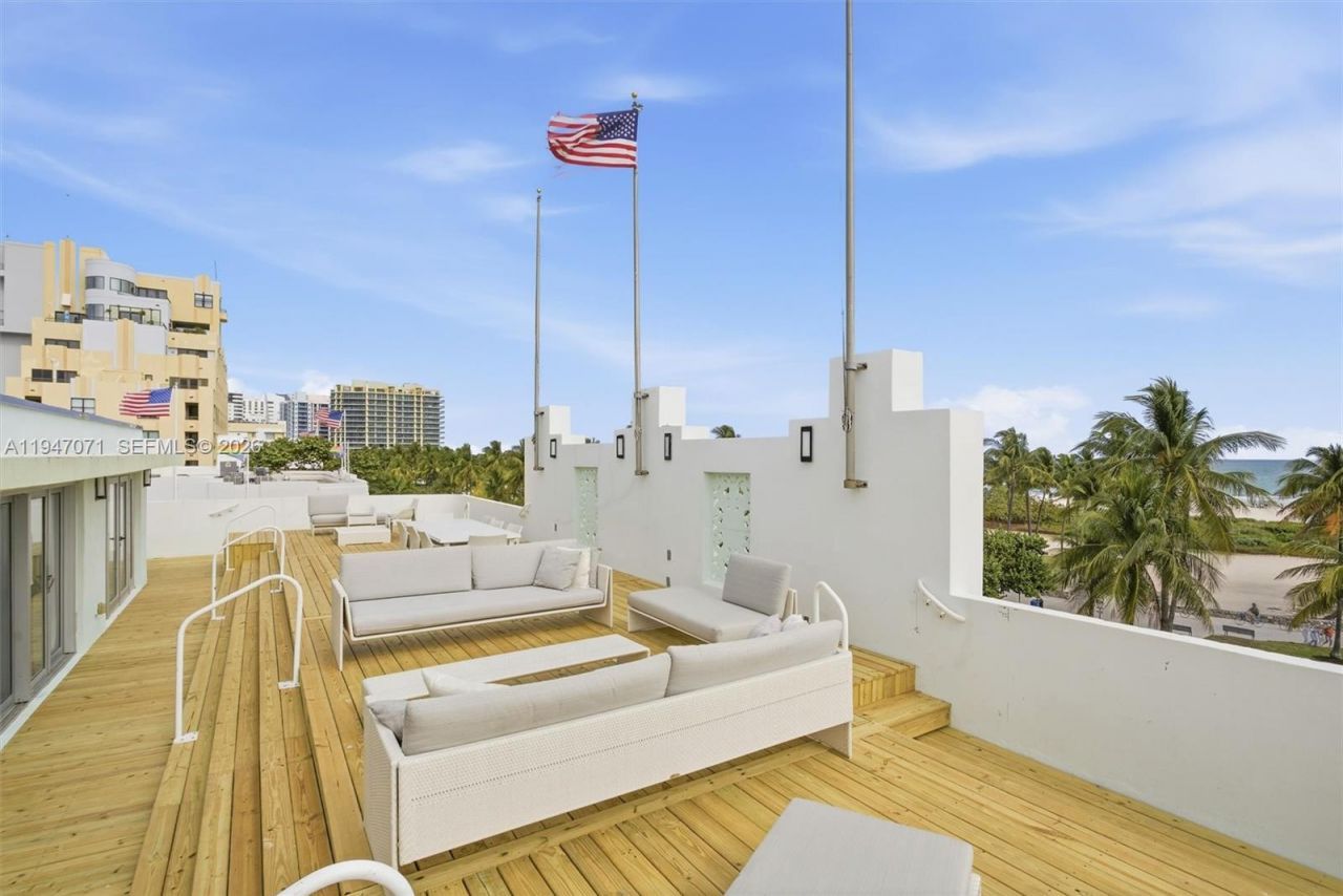 1250 Ocean Dr, Unit PH1, Miami Beach, FL 33139 Photo