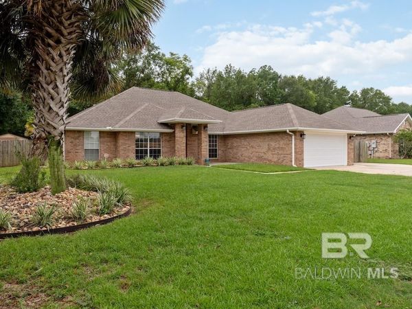 157 Pemberton Loop, Fairhope, AL 36532