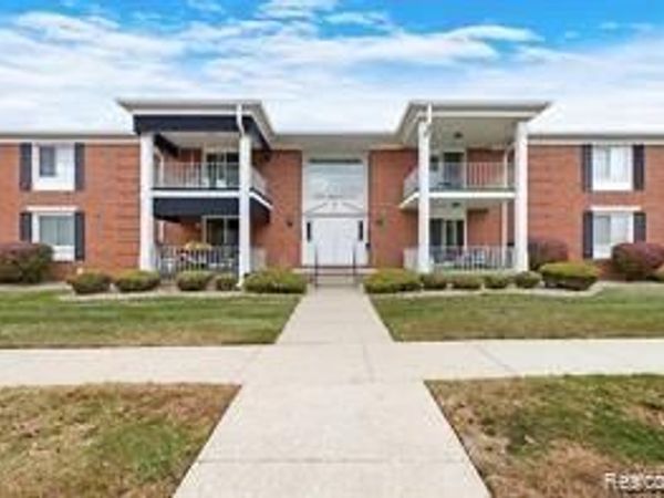 1700 Monticello Street, Trenton, MI 48183