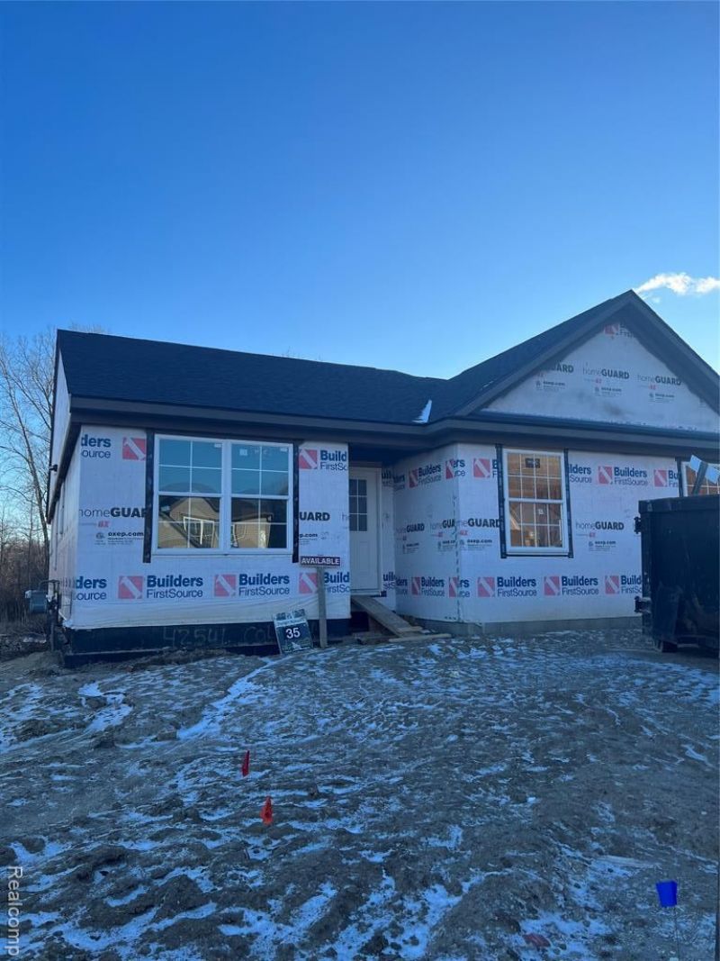 42541 Colonial Road, Van Buren Township, MI 48111 Main Photo