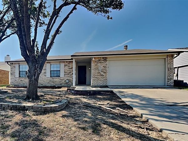 5513 Rearn Drive, The Colony, TX 75056