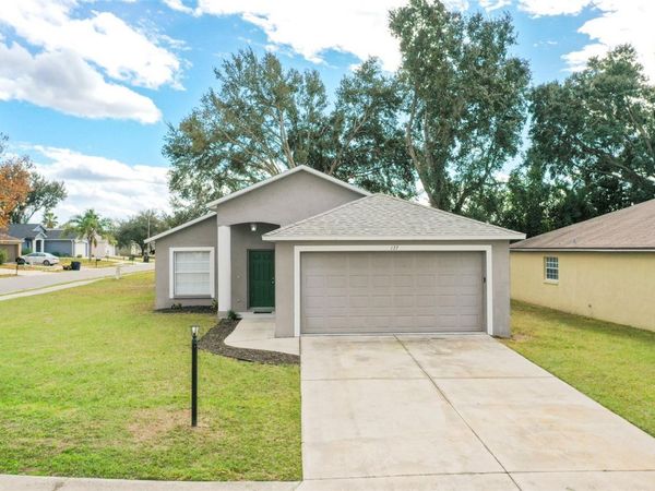 137 EAGLE POINT BOULEVARD, AUBURNDALE, FL 33823