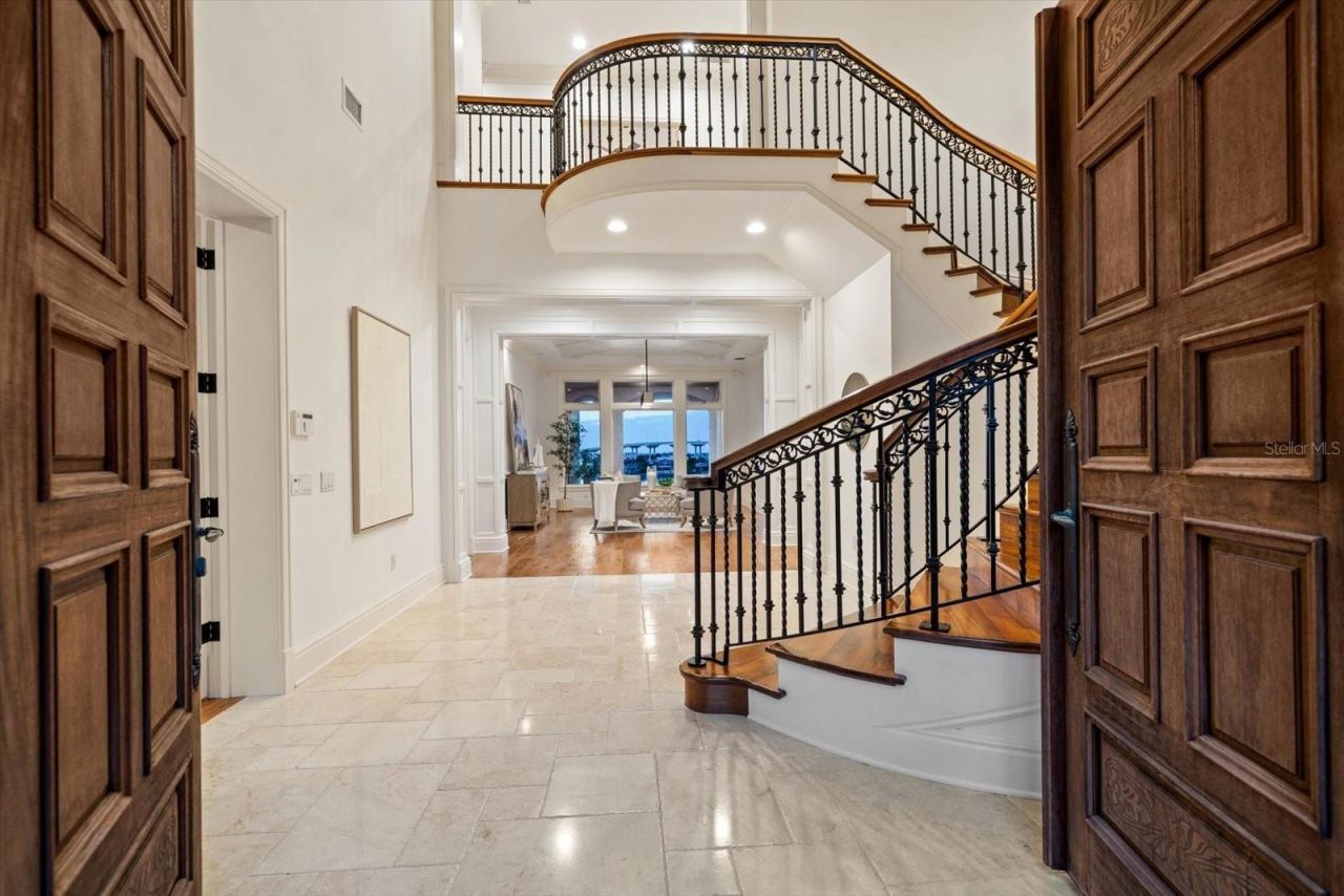 118 Harbor View Lane, Belleair Bluffs, FL 33770 Photo