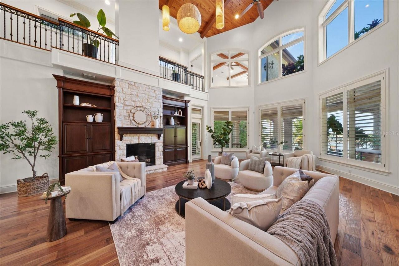 118 Harbor View Lane, Belleair Bluffs, FL 33770 Photo