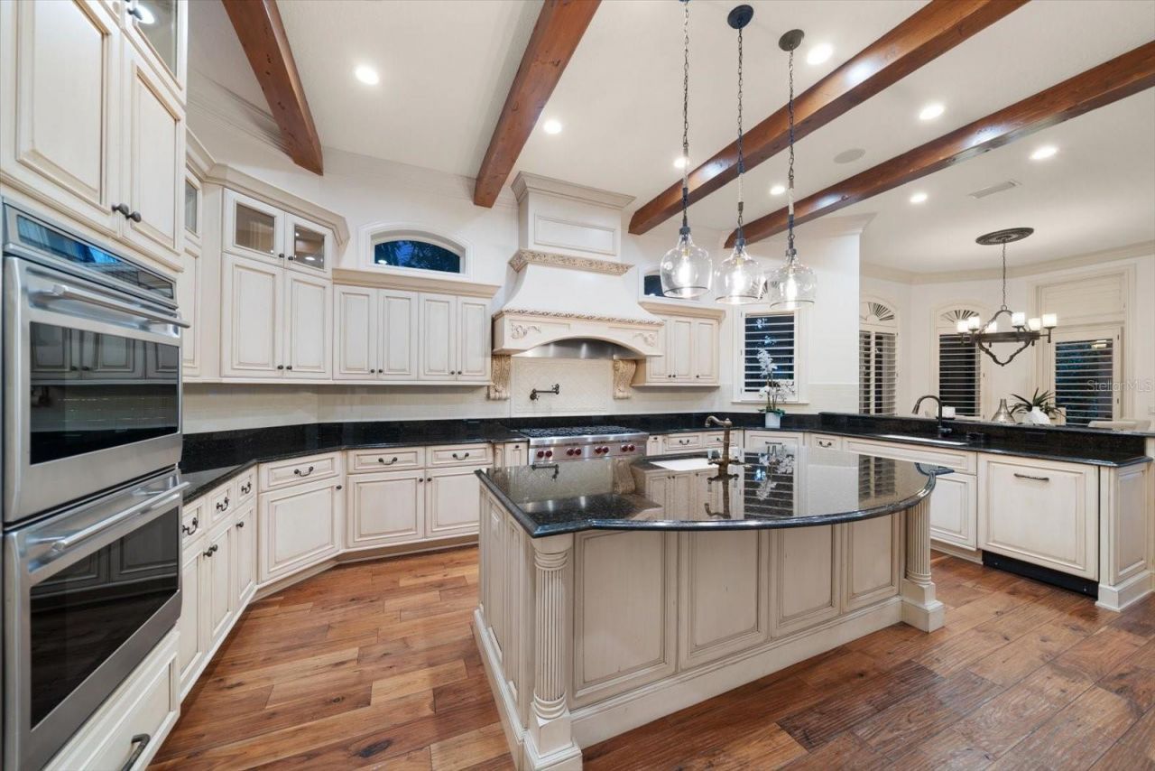 118 Harbor View Lane, Belleair Bluffs, FL 33770 Photo