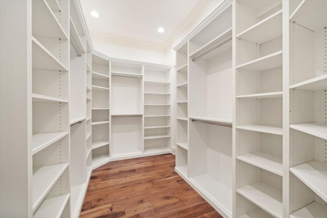 118 Harbor View Lane, Belleair Bluffs, FL 33770 Photo