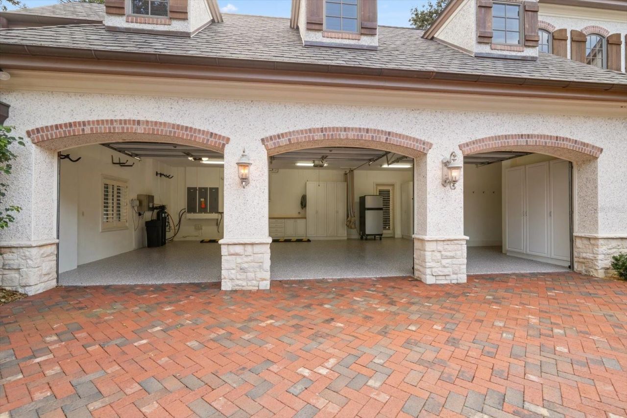 118 Harbor View Lane, Belleair Bluffs, FL 33770 Photo