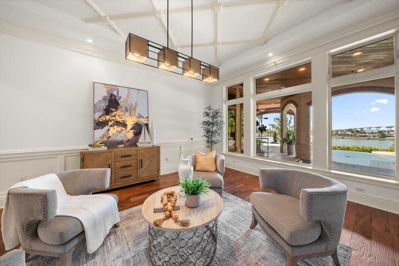 118 Harbor View Lane, Belleair Bluffs, FL 33770 Photo