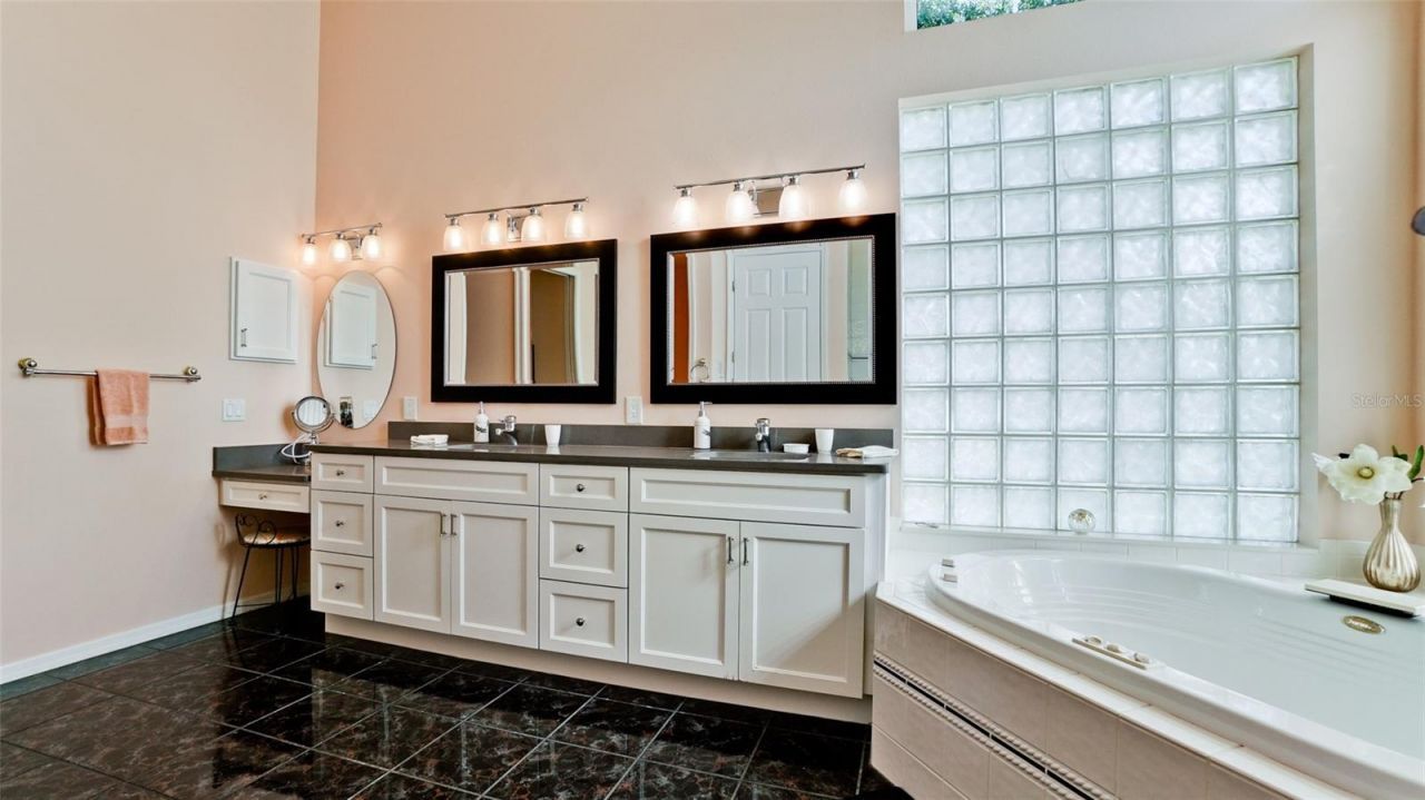 4603 4th Avenue Ne, Bradenton, FL 34208 Photo