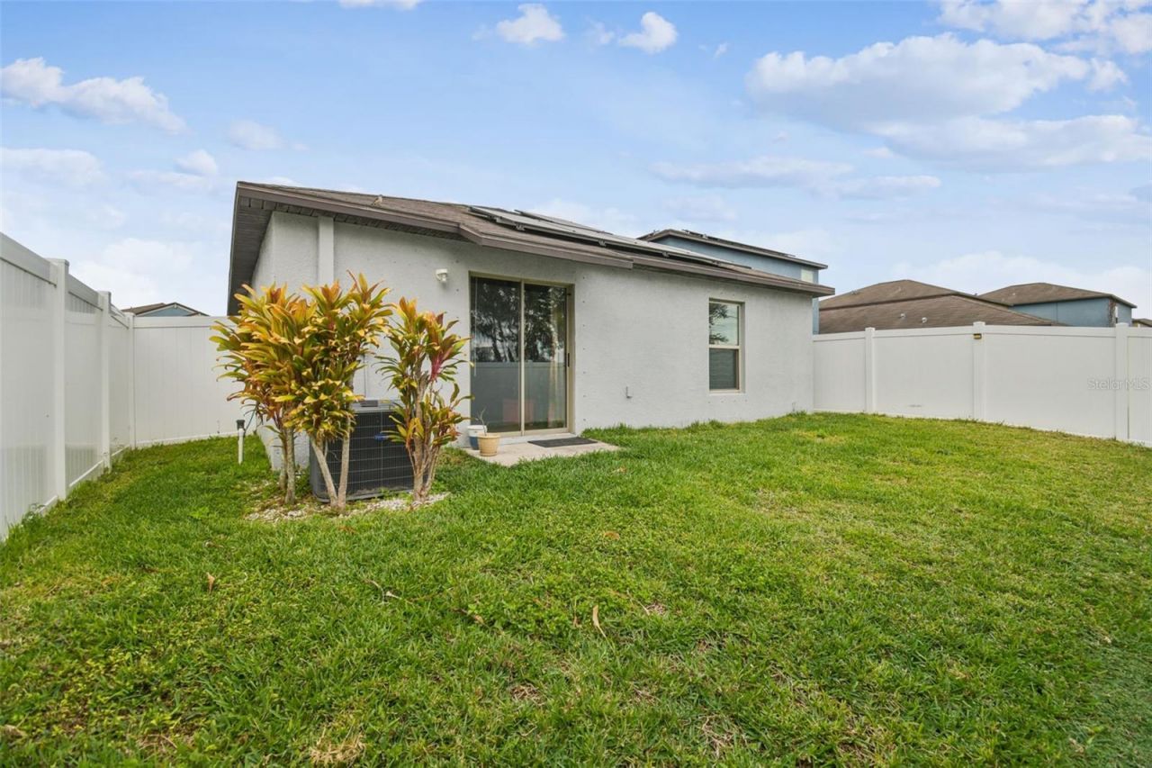 10248 Carloway Hills Drive, Wimauma, FL 33598 Photo