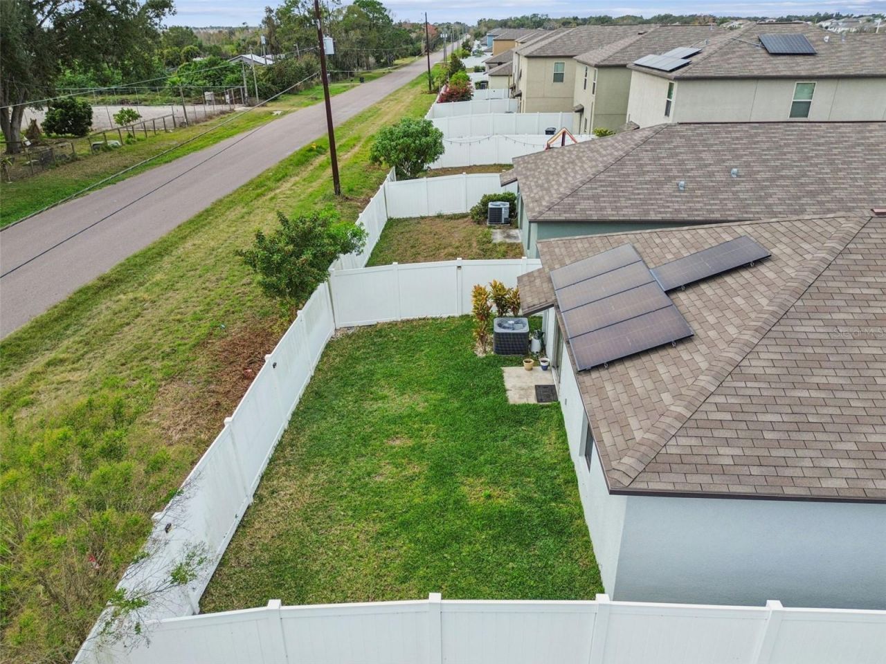 10248 Carloway Hills Drive, Wimauma, FL 33598 Photo