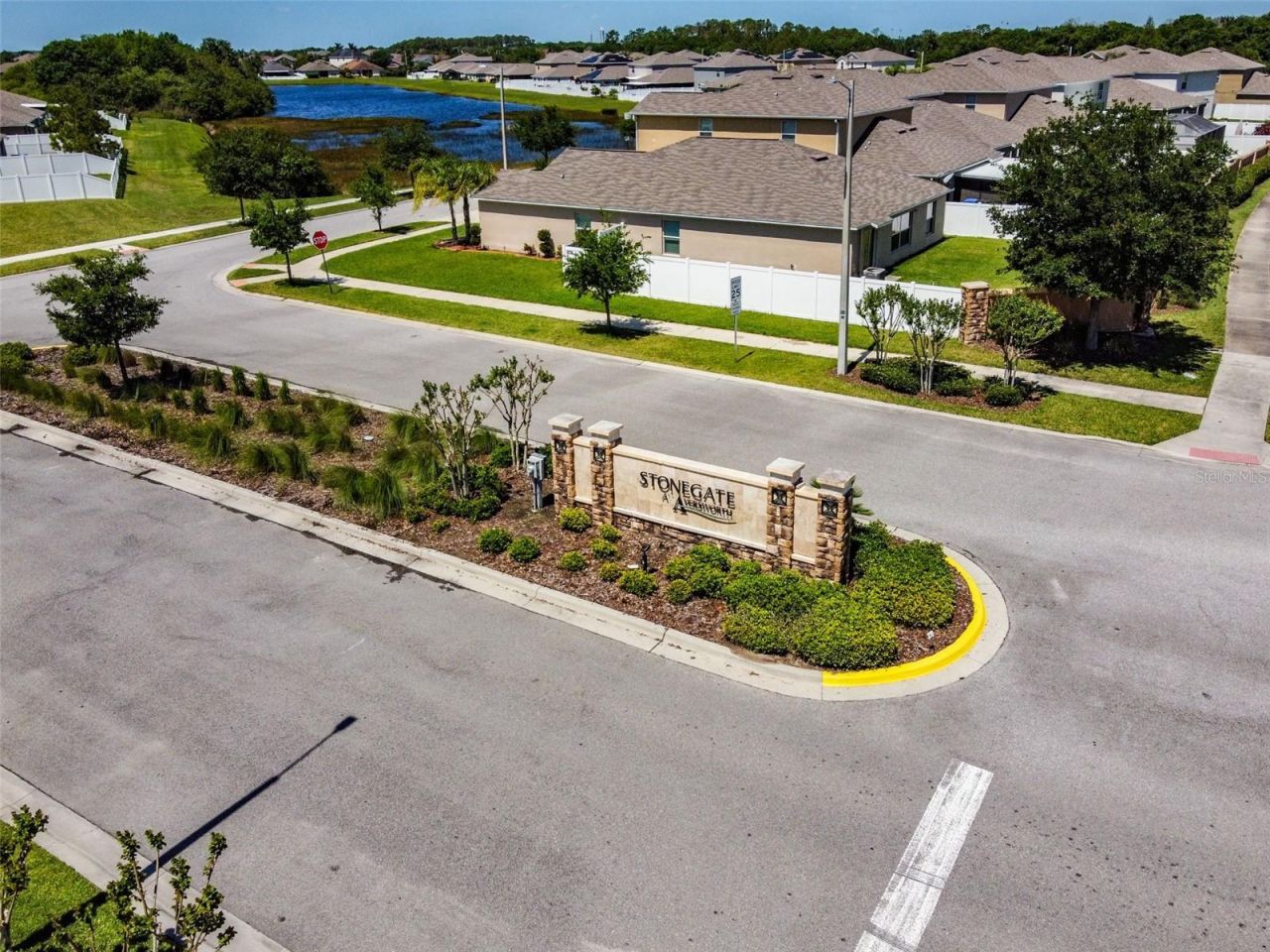 10248 Carloway Hills Drive, Wimauma, FL 33598 Photo