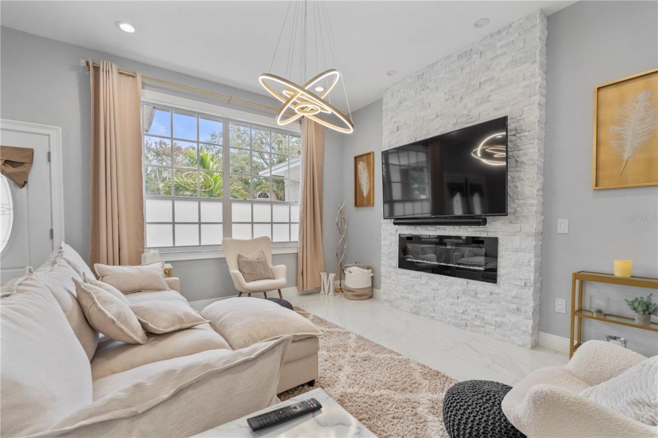 6528 Steeplechase Drive, Tampa, FL 33625 Photo