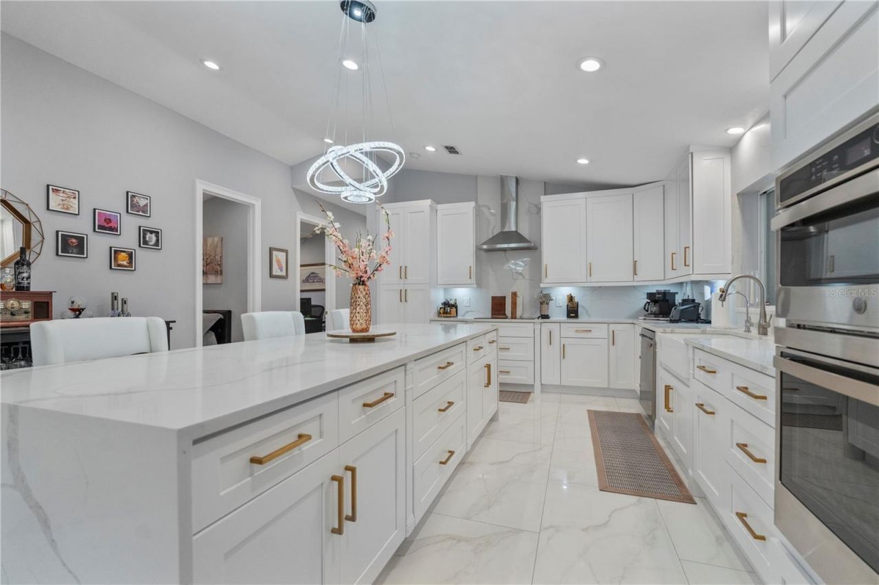 6528 Steeplechase Drive, Tampa, FL 33625 Photo