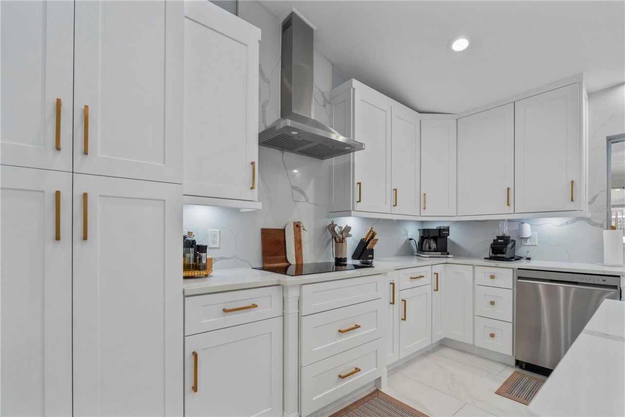 6528 Steeplechase Drive, Tampa, FL 33625 Photo