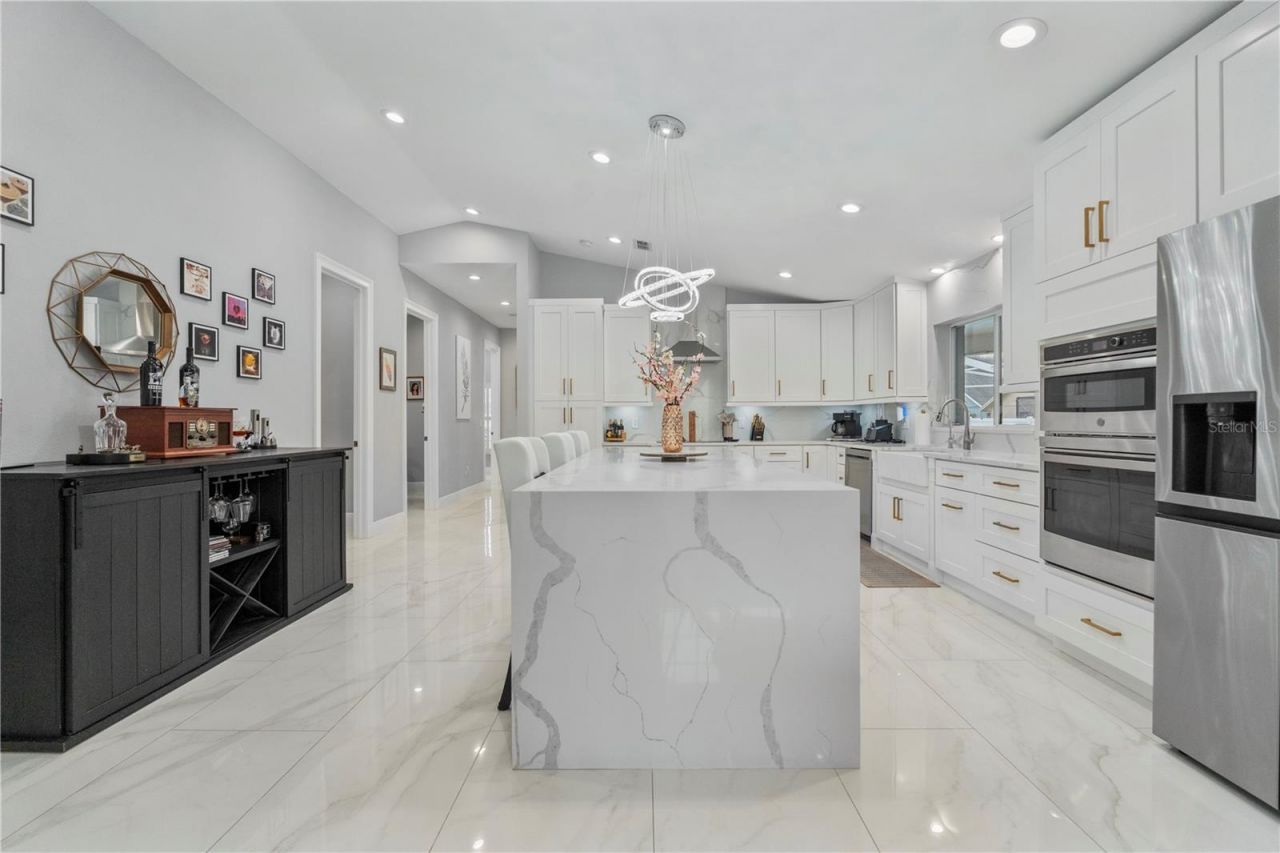 6528 Steeplechase Drive, Tampa, FL 33625 Photo