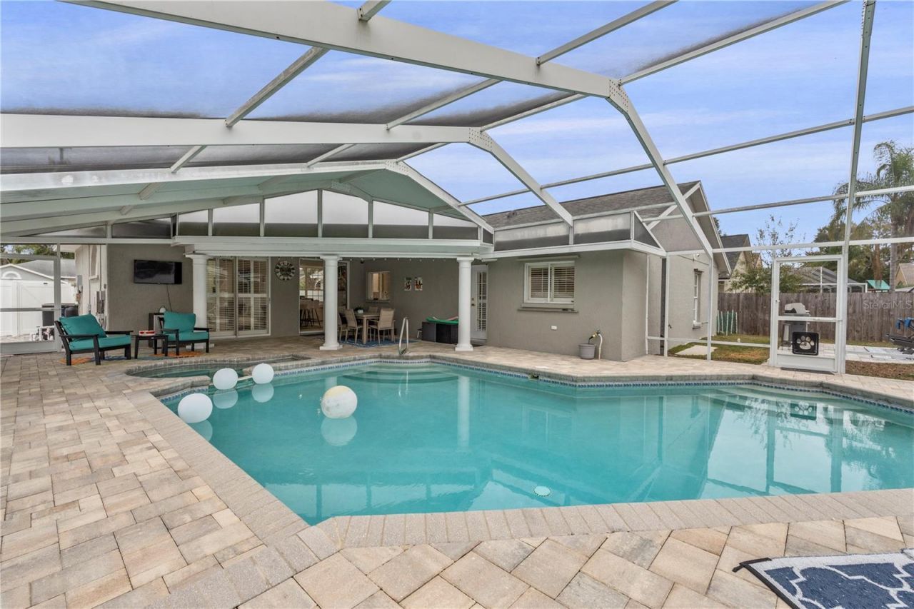 6528 Steeplechase Drive, Tampa, FL 33625 Photo