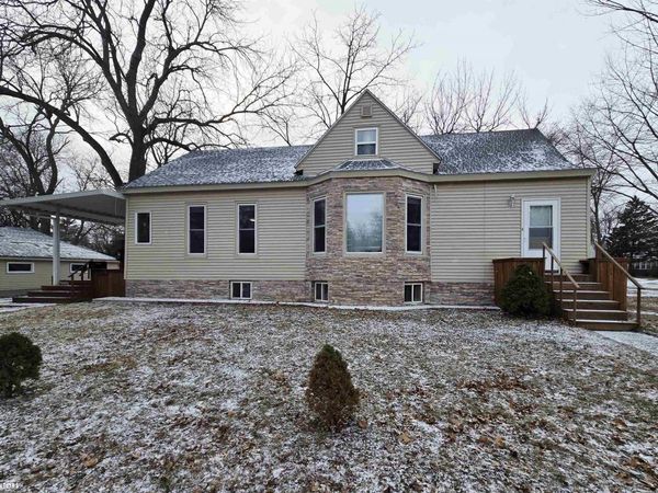 1403 Des Moines Street, Webster City, IA 50595