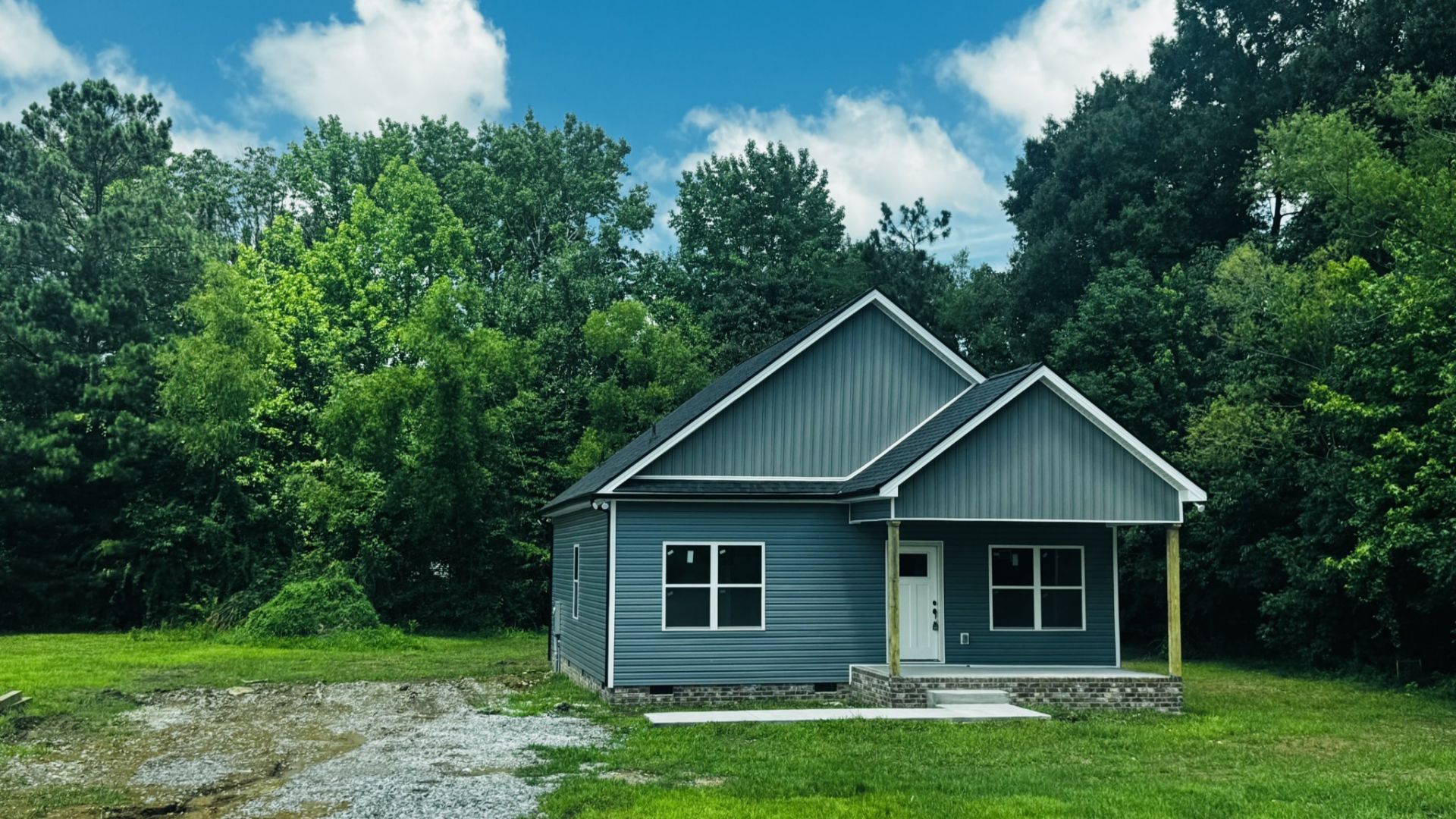 422 Shady Hill Road Dickson, TN 37055