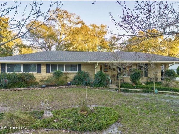 320 Carter Road, Biloxi, MS 39531