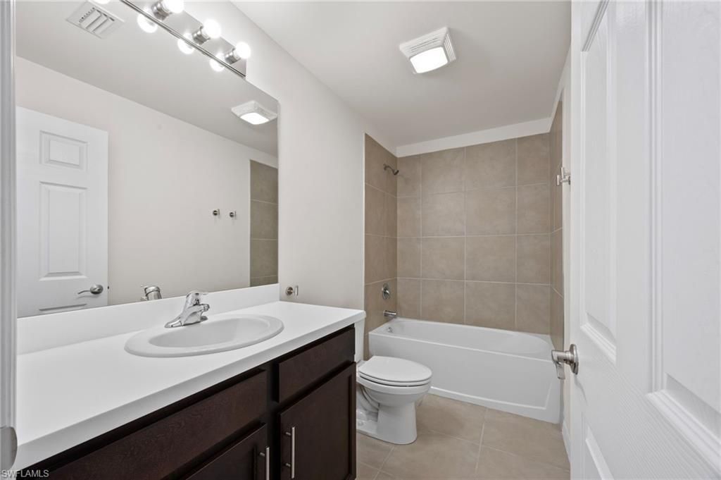15071 Wildflower Cir, Naples, FL 34119 Photo