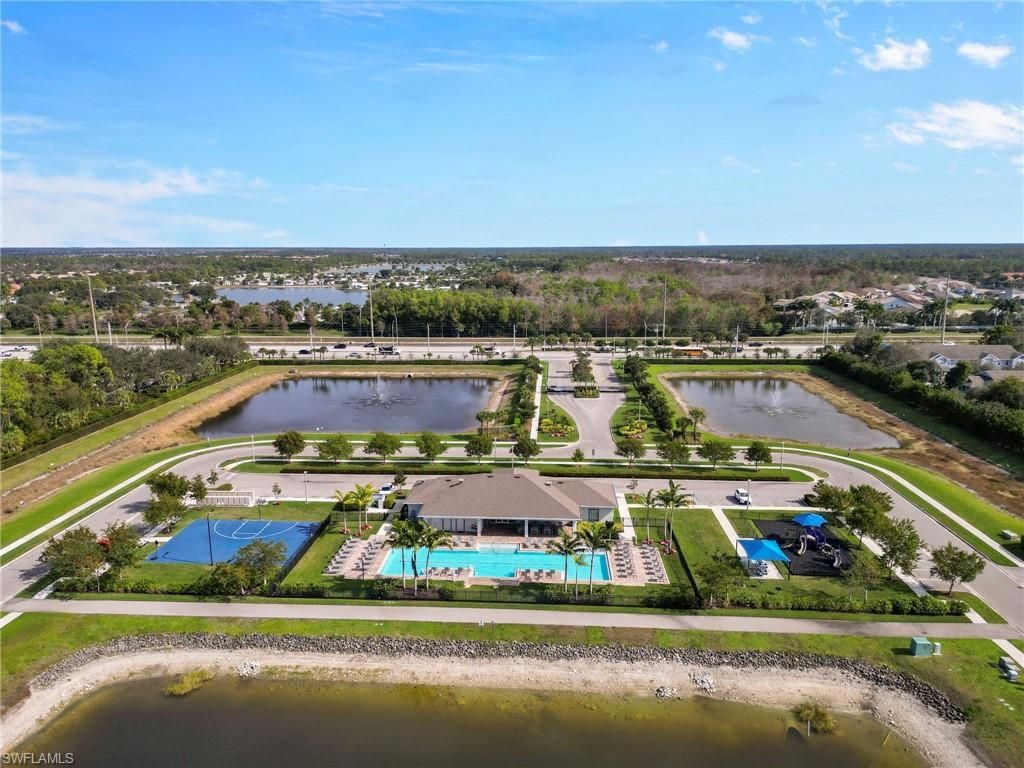 15071 Wildflower Cir, Naples, FL 34119 Photo