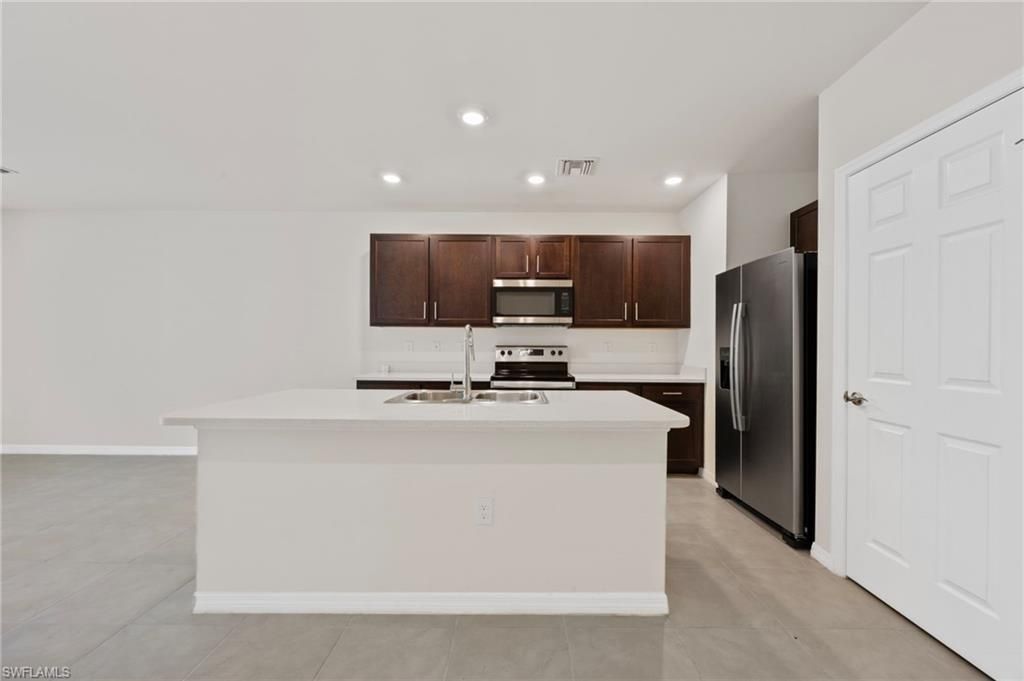 15071 Wildflower Cir, Naples, FL 34119 Photo