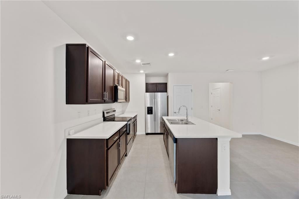 15071 Wildflower Cir, Naples, FL 34119 Photo