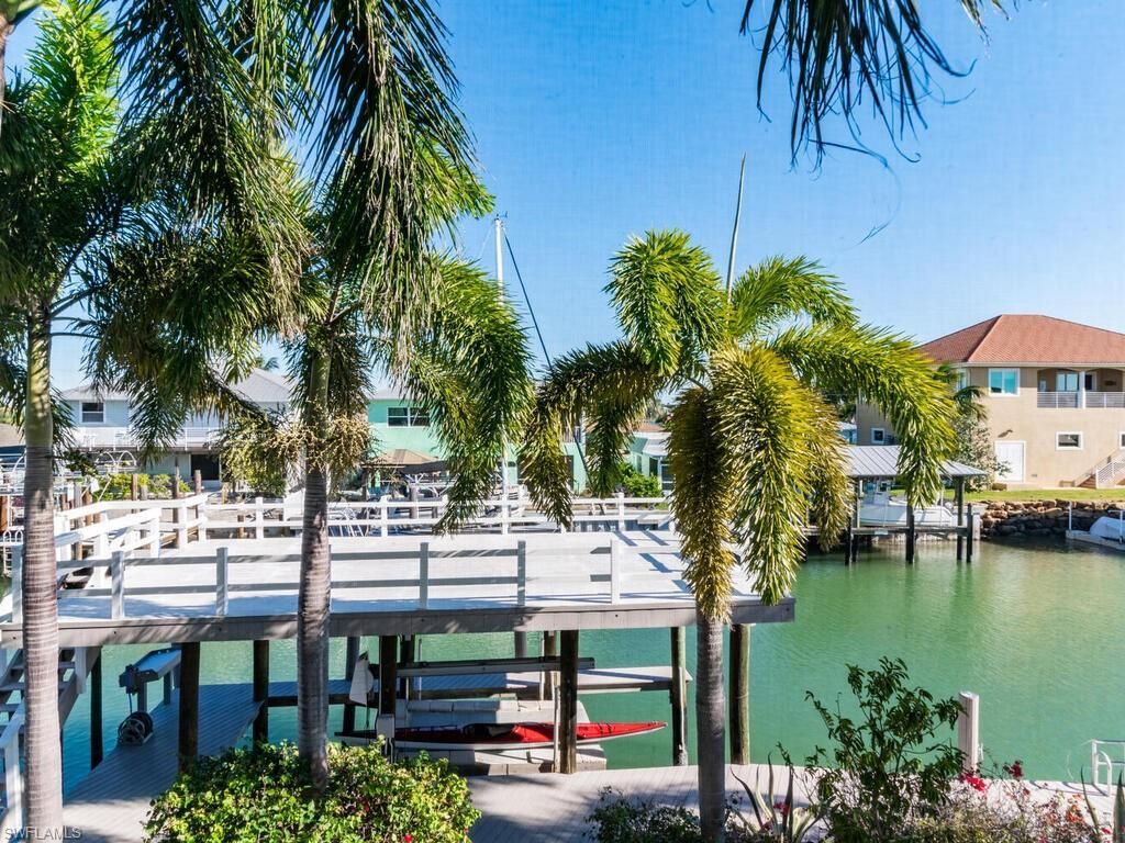 167 San Salvador St, Naples, FL 34113 Photo