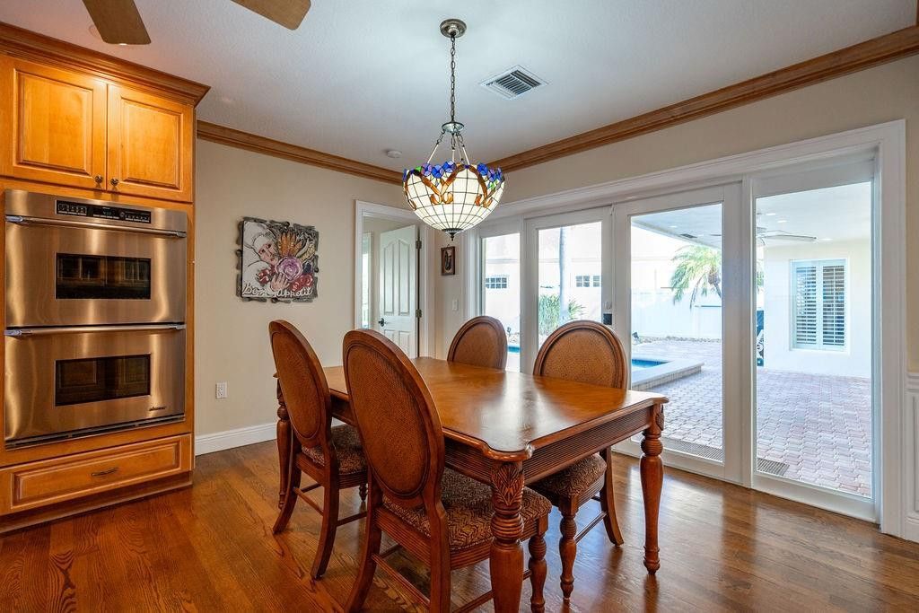 2317 NE 28th Ct, Lighthouse Point, FL 33064 Photo