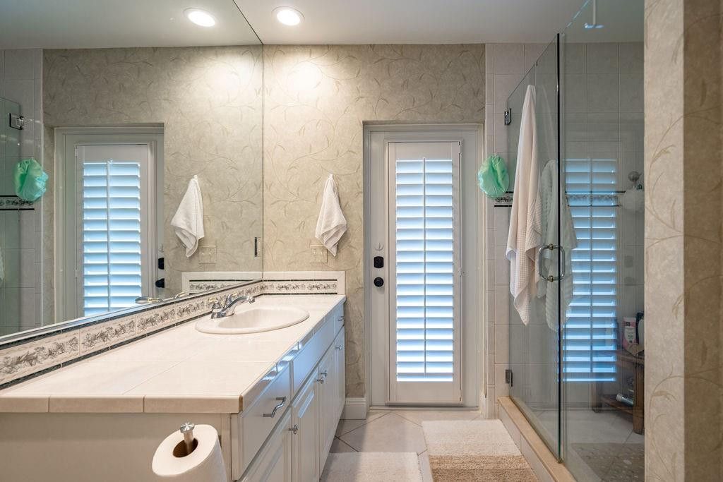 2317 NE 28th Ct, Lighthouse Point, FL 33064 Photo