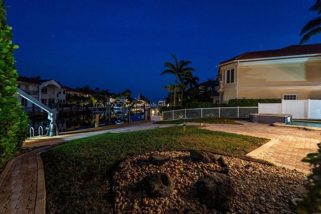 2317 NE 28th Ct, Lighthouse Point, FL 33064 Photo