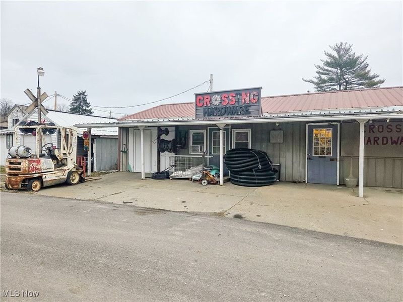 218 E Muskingum Street, Freeport, OH 43973 Photo 2