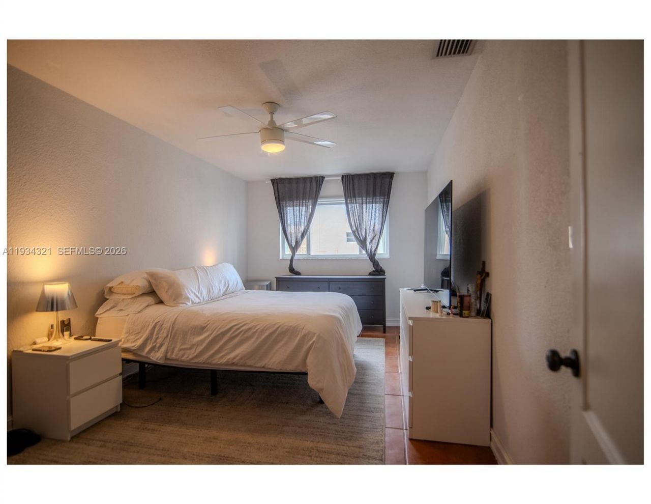 677 NE 24th St, Unit 604, Miami, FL 33137 Photo