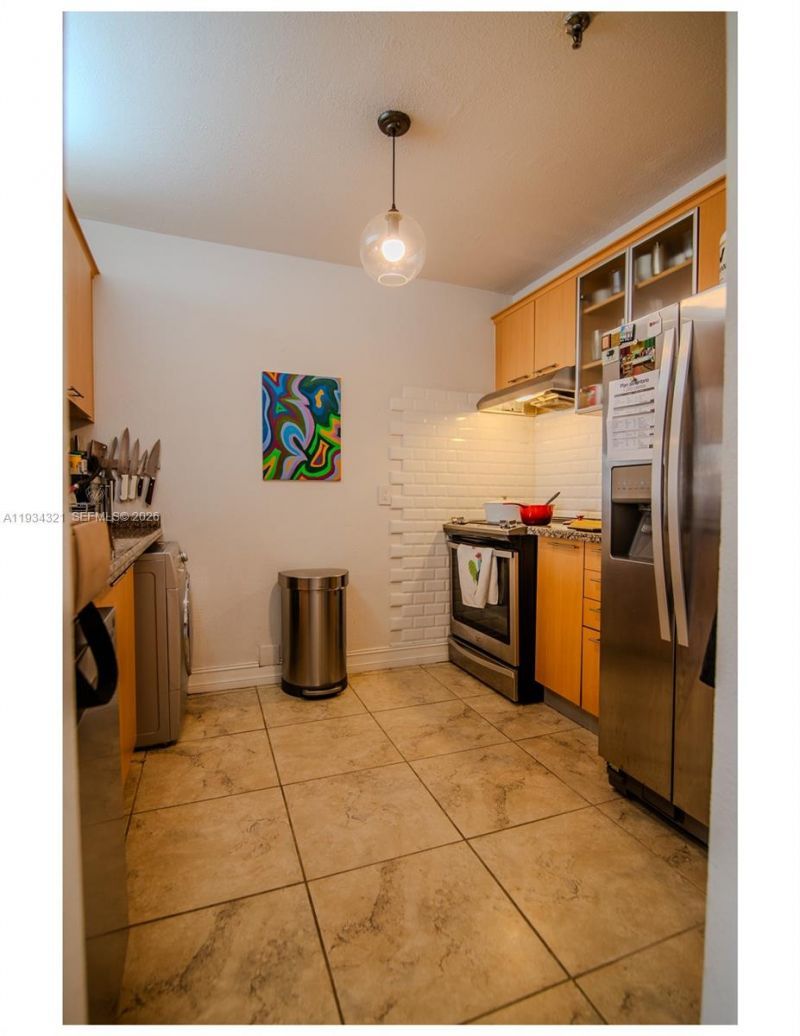 677 NE 24th St, Unit 604, Miami, FL 33137 Photo