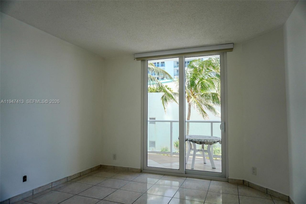 16485 Collins Ave, Unit 338, Sunny Isles Beach, FL 33160 Photo