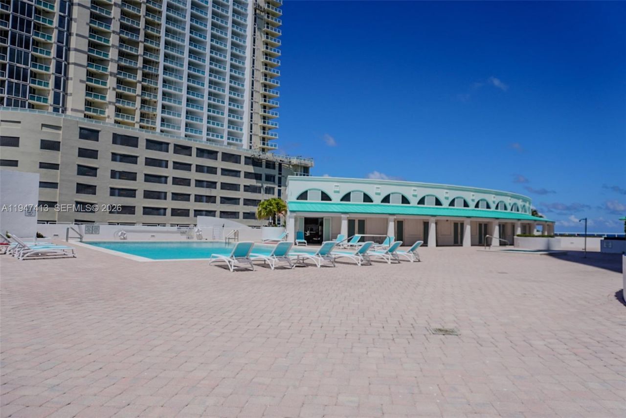 16485 Collins Ave, Unit 338, Sunny Isles Beach, FL 33160 Photo